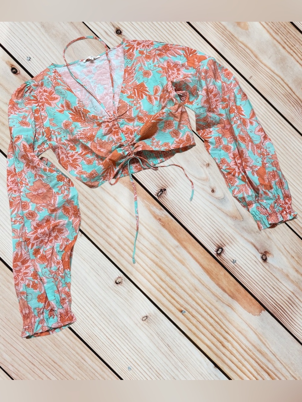 VICI x Amber Lancaster S orange blue cinched halter top - Picture 2 of 13